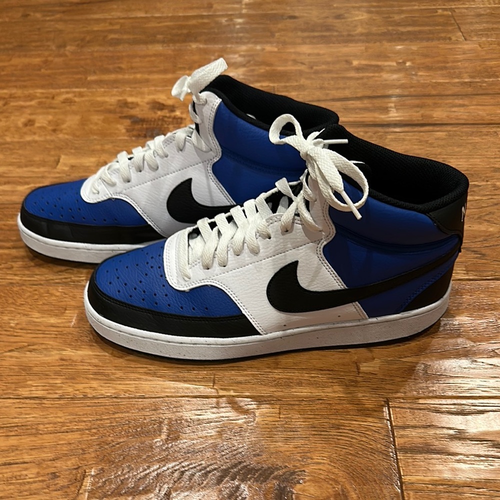 Nike Blue and White High-Top Athletic Shoes